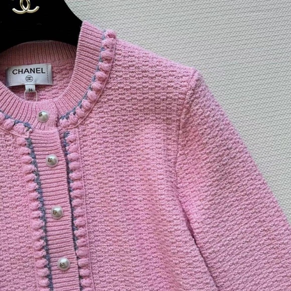 Brand new Chanel separates perfect for Easter! - Picture 3 of 11